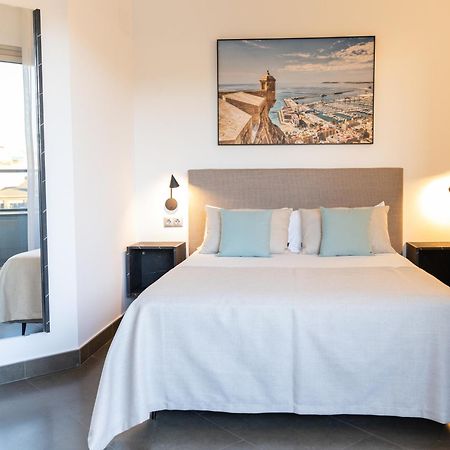 Guillman Suites Аликанте Экстерьер фото