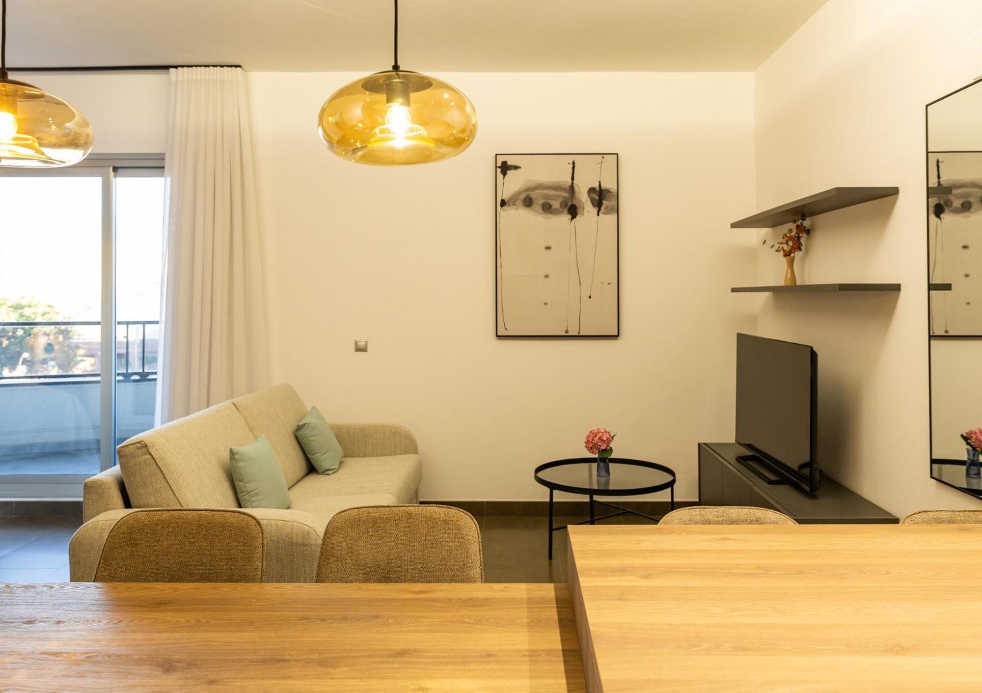 Guillman Suites Аликанте Экстерьер фото