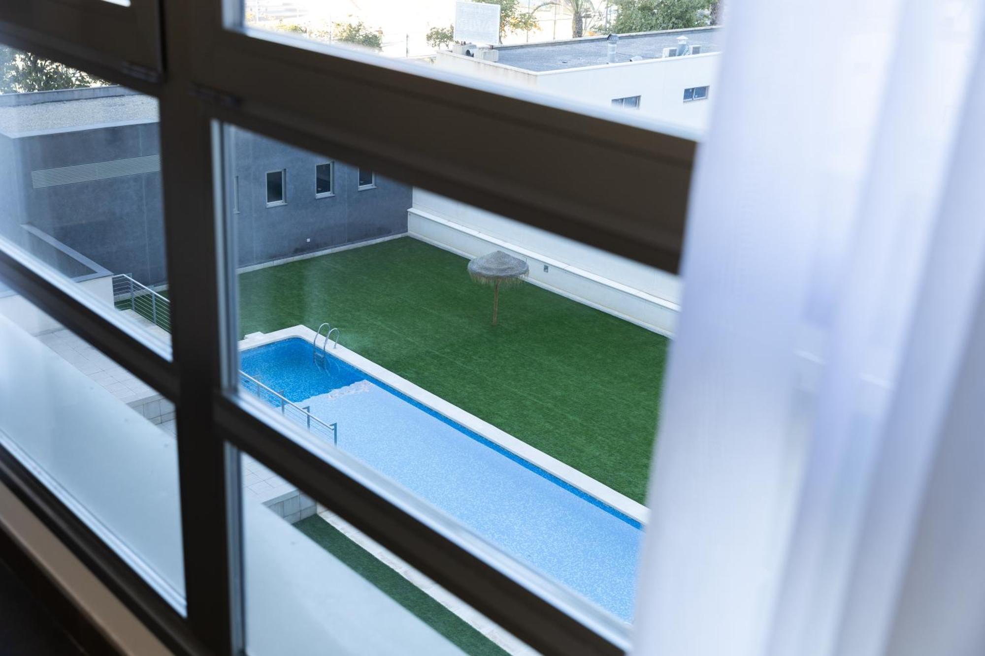 Guillman Suites Аликанте Экстерьер фото